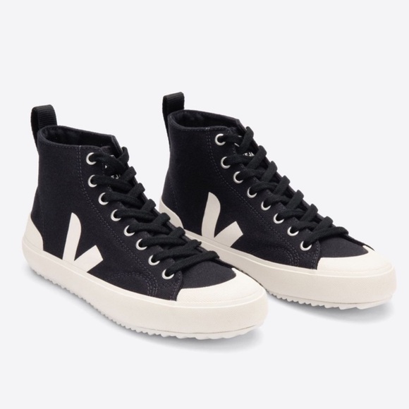 NIB Veja Nova High-Top Sneakers in Canvas Preppy classic academy womens 6M - Picture 1 of 11